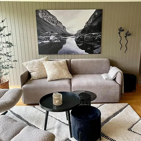 Med Badstu Og Fri Parkering Lägenhet